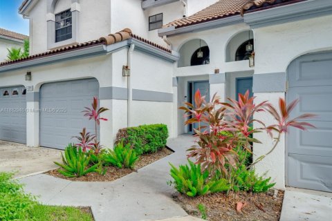 Condominio en venta en Boynton Beach, Florida, 3 dormitorios, 171.5 m2 № 1930045 - foto 2