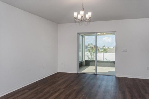 House in Mascotte, Florida 4 bedrooms, 217.58 sq.m. № 2377978 - photo 11