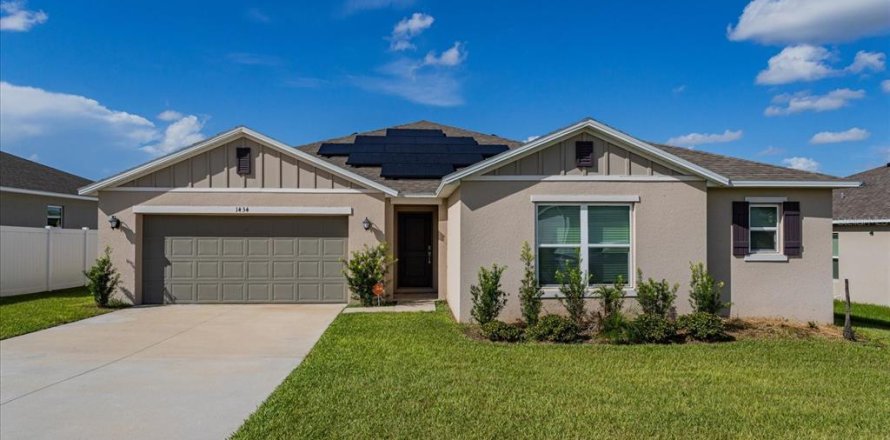 House in Mascotte, Florida 4 bedrooms, 217.58 sq.m. № 2377978