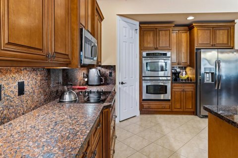 House in Palm City, Florida 3 bedrooms, 265.61 sq.m. № 2087554 - photo 29