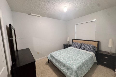 Снять в аренду кондоминиум в Дорал, Флорида 3 спальни, 118.08м2, № 2017071 - фото 7