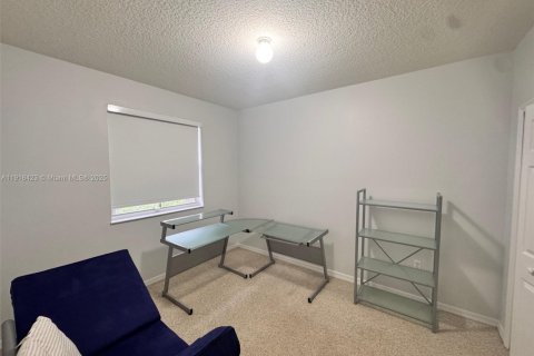 Снять в аренду кондоминиум в Дорал, Флорида 3 спальни, 118.08м2, № 2017071 - фото 6