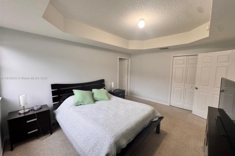 Снять в аренду кондоминиум в Дорал, Флорида 3 спальни, 118.08м2, № 2017071 - фото 8