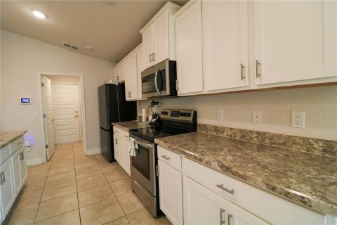 House in Davenport, Florida 3 bedrooms, 183.02 sq.m. № 1804000 - photo 10