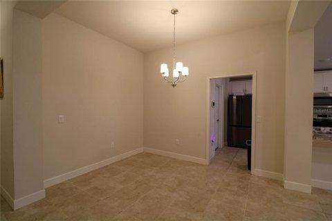 House in Davenport, Florida 3 bedrooms, 183.02 sq.m. № 1804000 - photo 5