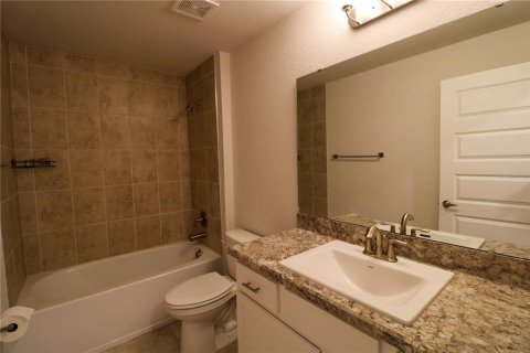 House in Davenport, Florida 3 bedrooms, 183.02 sq.m. № 1804000 - photo 19