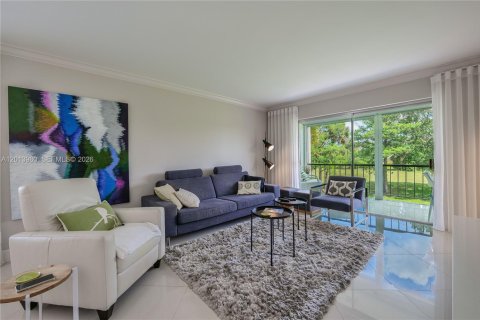 Condominio en venta en Lauderhill, Florida, 2 dormitorios, 101.45 m2 № 2076170 - foto 2