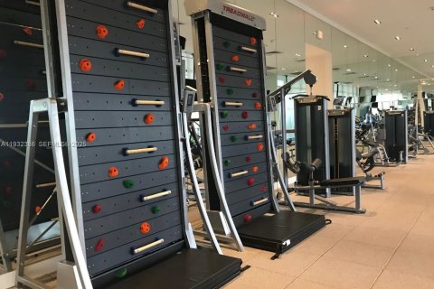 Copropriété à louer à Miami, Floride: 2 chambres, 81.57 m2 № 1990695 - photo 16