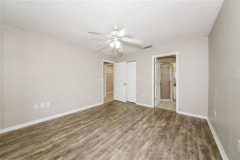 House in Sarasota, Florida 3 bedrooms, 131.55 sq.m. № 1882956 - photo 8