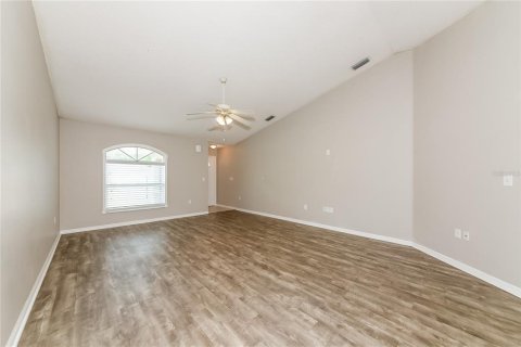 House in Sarasota, Florida 3 bedrooms, 131.55 sq.m. № 1882956 - photo 3