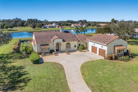 Villa ou maison à vendre à Dunnellon, Floride: 4 chambres, 306.58 m2 № 1622742 - photo 1