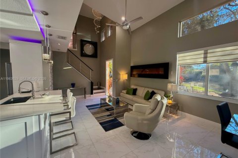 Townhouse in Coral Springs, Florida 3 bedrooms, 150.78 sq.m. № 2026631 - photo 14