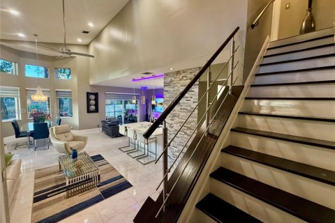 Townhouse in Coral Springs, Florida 3 bedrooms, 150.78 sq.m. № 2026631 - photo 24