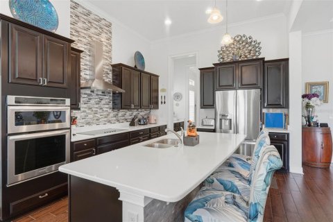 House in Orlando, Florida 4 bedrooms, 309.55 sq.m. № 2203929 - photo 25