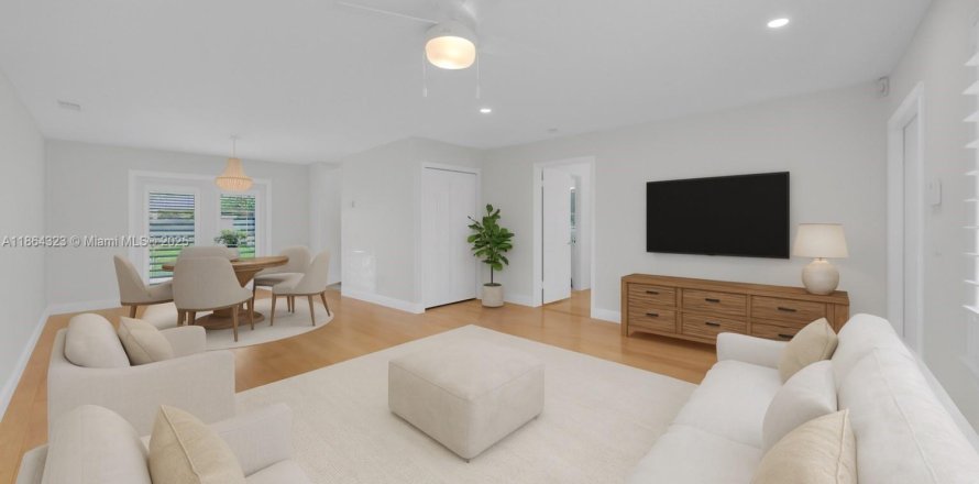 House in Miami, Florida 4 bedrooms, 140.47 sq.m. № 1891942