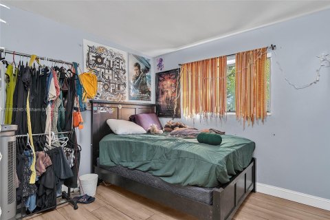 Condo in Pembroke Pines, Florida, 2 bedrooms  № 1779552 - photo 16