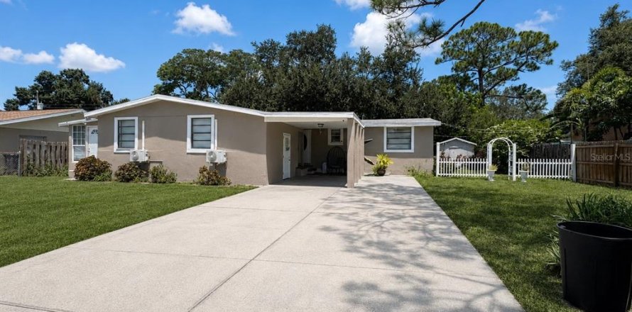 Villa ou maison à Bradenton, Floride 4 chambres, 178.37 m2 № 2306046