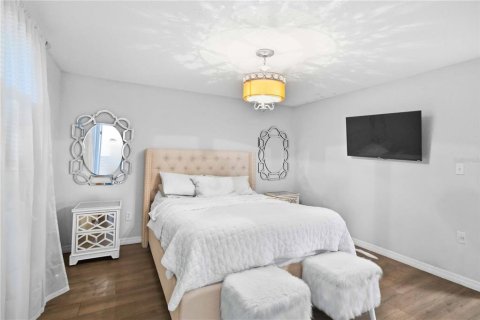 Villa ou maison à vendre à Bradenton, Floride: 4 chambres, 178.37 m2 № 2306046 - photo 23
