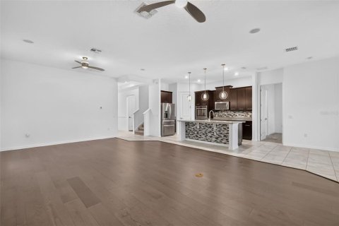 House in Winter Garden, Florida 3 bedrooms, 233.46 sq.m. № 2199685 - photo 25