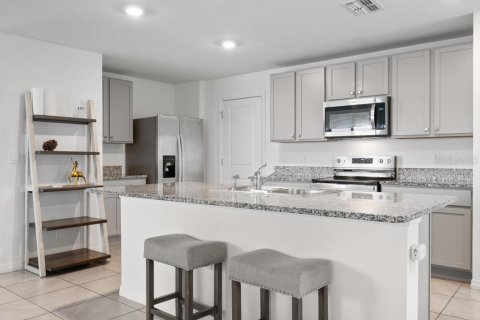 Casa en alquiler en Bradenton, Florida, 4 dormitorios, 208.84 m2 № 1906867 - foto 5