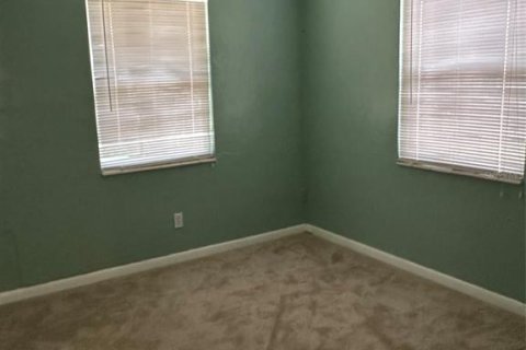 Villa ou maison à vendre à Saint Petersburg, Floride: 3 chambres, 70.23 m2 № 2225086 - photo 6