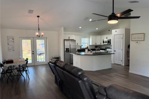 Villa ou maison à vendre à Ocala, Floride: 3 chambres, 136.85 m2 № 2123744 - photo 4