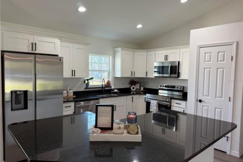 Villa ou maison à vendre à Ocala, Floride: 3 chambres, 136.85 m2 № 2123744 - photo 6