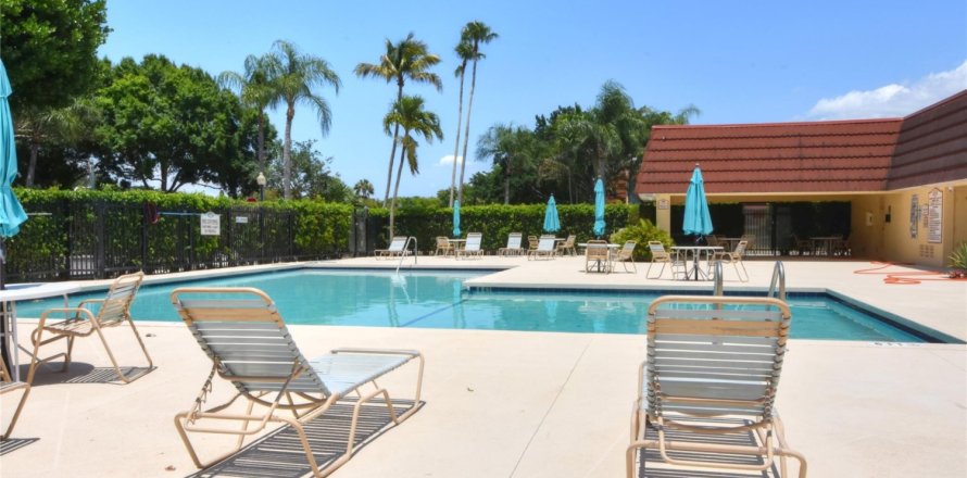 Adosado en Plantation, Florida 2 dormitorios, 127.46 m2 № 1160412