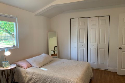 Propiedad comercial en venta en Miami, Florida, 150.5 m2 № 1753563 - foto 27