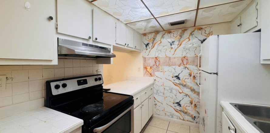 Condo à West Palm Beach, Floride, 2 chambres  № 2261996