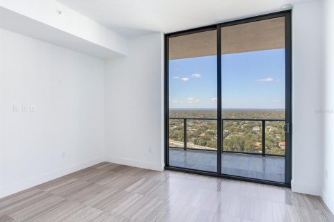 Condo in Tampa, Florida, 3 bedrooms  № 1444020 - photo 28
