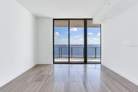 Condo in Tampa, Florida, 3 bedrooms  № 1444020 - photo 16