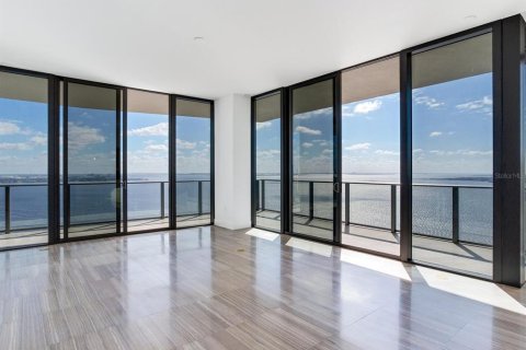 Condo in Tampa, Florida, 3 bedrooms  № 1444020 - photo 14