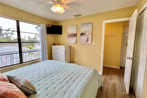 House in Placida, Florida 2 bedrooms, 89.19 sq.m. № 1525683 - photo 28