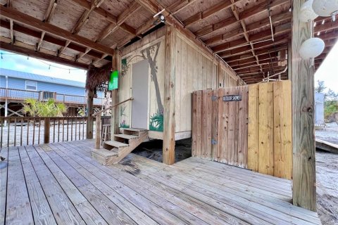 House in Placida, Florida 2 bedrooms, 89.19 sq.m. № 1525683 - photo 9