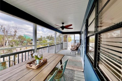 House in Placida, Florida 2 bedrooms, 89.19 sq.m. № 1525683 - photo 17