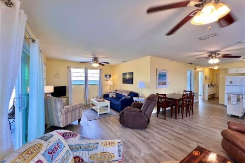 House in Placida, Florida 2 bedrooms, 89.19 sq.m. № 1525683 - photo 22