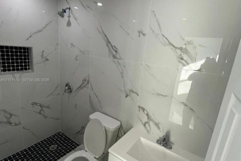 House in Miami, Florida 3 bedrooms, 91.79 sq.m. № 2401348 - photo 26