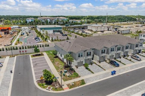 Adosado en venta en Lutz, Florida, 3 dormitorios, 154.87 m2 № 2239031 - foto 5