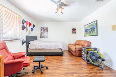 Villa ou maison à vendre à Weston, Floride: 4 chambres, 193.98 m2 № 1752044 - photo 16