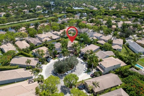Villa ou maison à vendre à Weston, Floride: 4 chambres, 193.98 m2 № 1752044 - photo 24