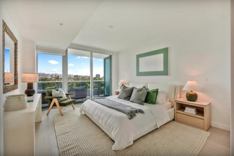 Купить кондоминиум в Бэл-Харбор, Флорида 3 спальни, 170.01м2, № 2043522 - фото 15