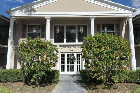 Apartment in Plantation, Florida 2 bedrooms, 89.19 sq.m. № 1994358