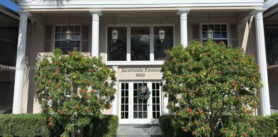 Apartment in Plantation, Florida 2 bedrooms, 89.19 sq.m. № 1994358