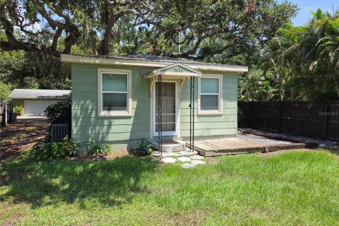 Appartement à Gulfport, Floride 2 chambres, 78.97 m2 № 2302858