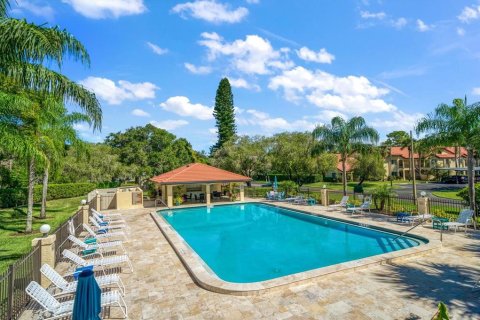 Condominio en venta en Palm Harbor, Florida, 2 dormitorios, 120.77 m2 № 2226112 - foto 24