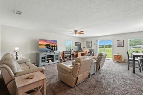 Casa en venta en Bunnell, Florida, 3 dormitorios, 162.11 m2 № 1805338 - foto 11