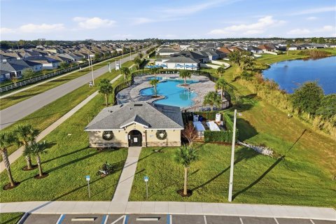 Casa en venta en Winter Haven, Florida, 4 dormitorios, 189.43 m2 № 2149319 - foto 22