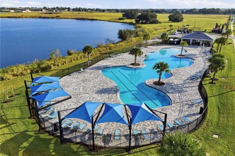 Casa en venta en Winter Haven, Florida, 4 dormitorios, 189.43 m2 № 2149319 - foto 26