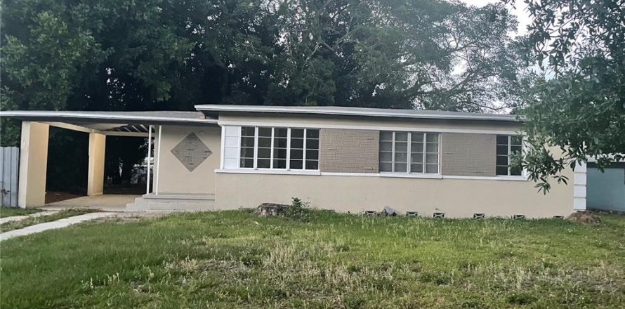 Casa en Orlando, Florida 3 dormitorios, 102.19 m2 № 1680669